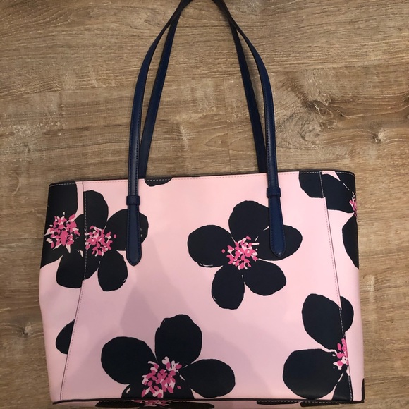 Meet the Posher Other - Meet your Posher, Alicia